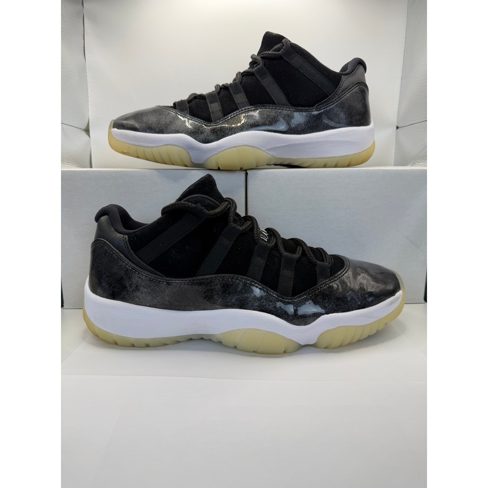 Air Jordan 11 Retro Low "Barons" – Size 9
